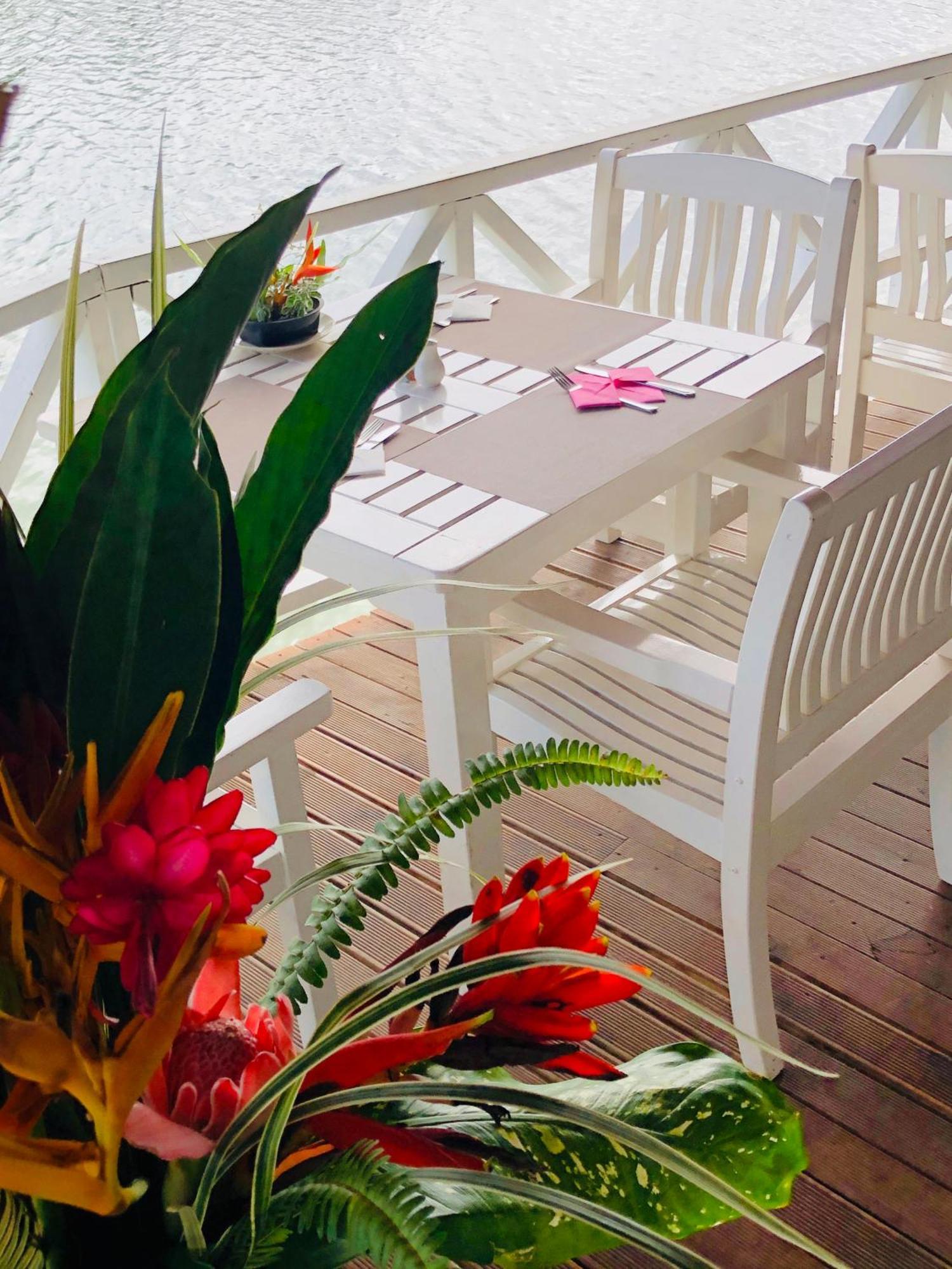 Tropicana Lagoon Apartments Πορτ Βίλα Εξωτερικό φωτογραφία